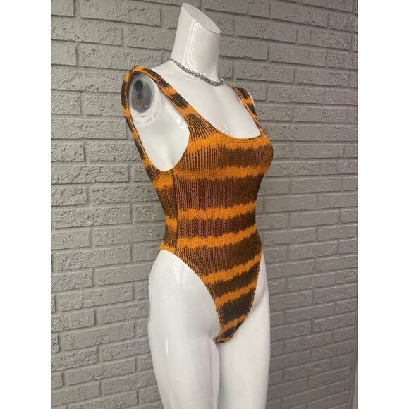 PrettyLittleThing Orange & Black Striped One-Piece Swimsuit Size One Size - Picture 2 of 6
